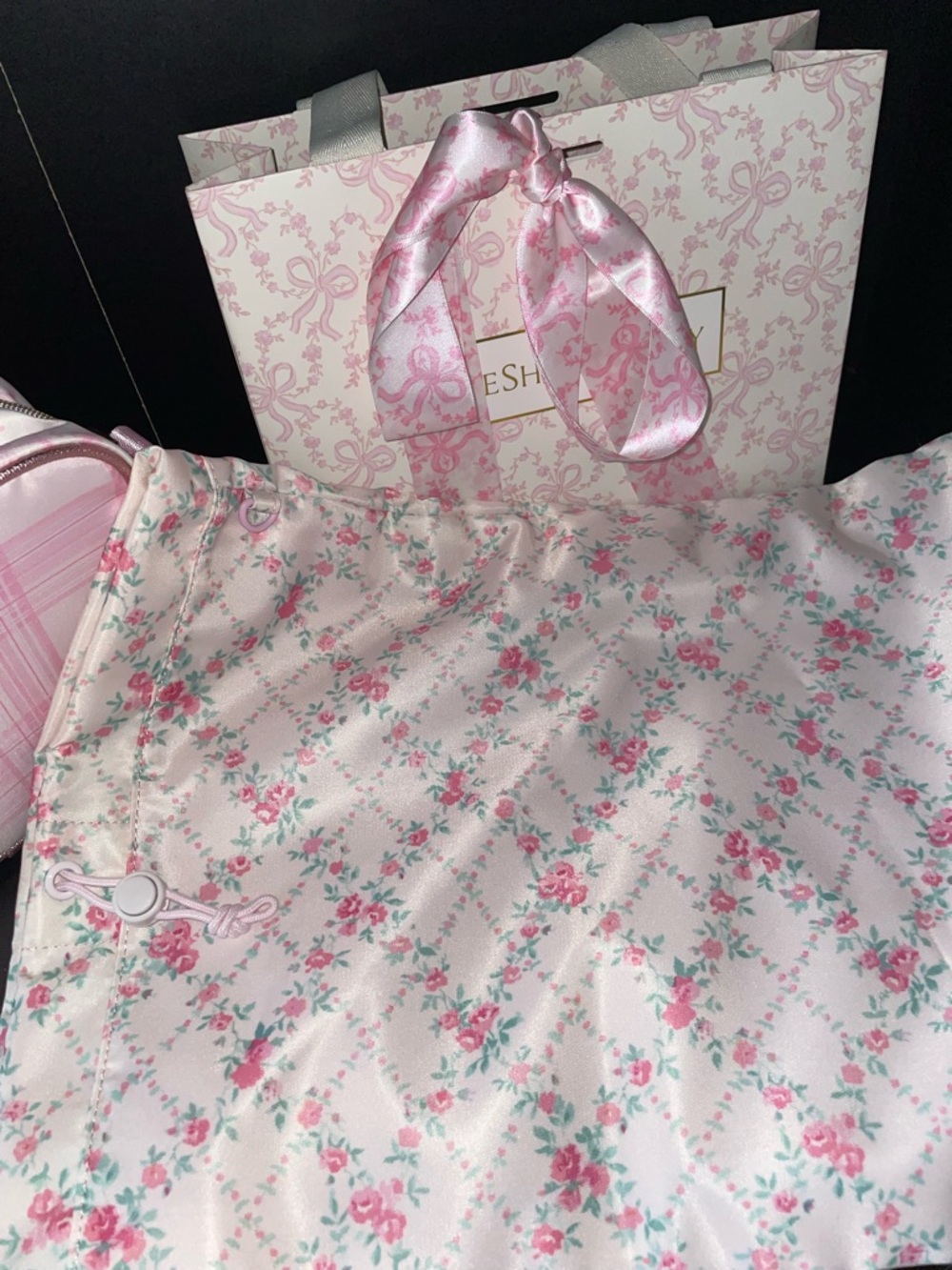 LoveShackFancy rosa garden drawstring travel bag